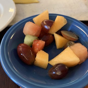 Wolf Cove Inn - Hotels Near Me - Poland, Maine