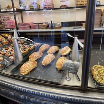 Hi Bake  - Bakeries Near Me - Beverly Hills, California