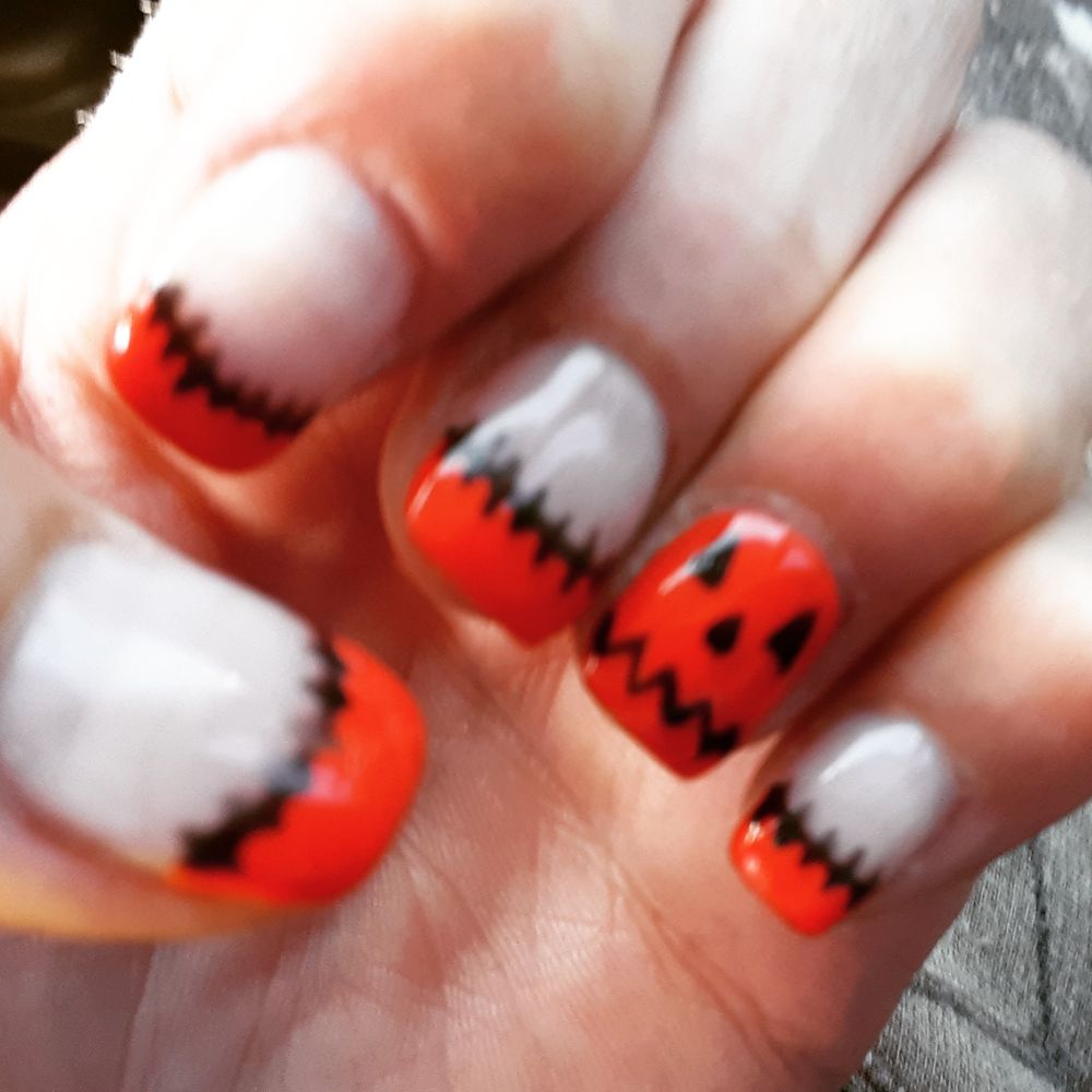 IMPRESSIONABLE NAILS Updated August 2024 3001 Henderson Dr