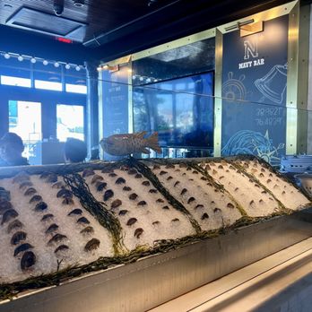 The Choptank - Raw oyster bar - Seafood Near Me - Annapolis, Maryland