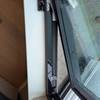 Fleetwood Windows & Doors - Leaking window - Building Supplies Near Me - Corona, California Fleetwood Windows & Doors - Leaking window - Building Supplies Near Me - Corona, California