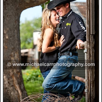 Michael Carr Photography - On Location outdoors engagement portrait by Michael Carr Photography 713-461-2862 - Event Photography Near Me - Houston, Texas