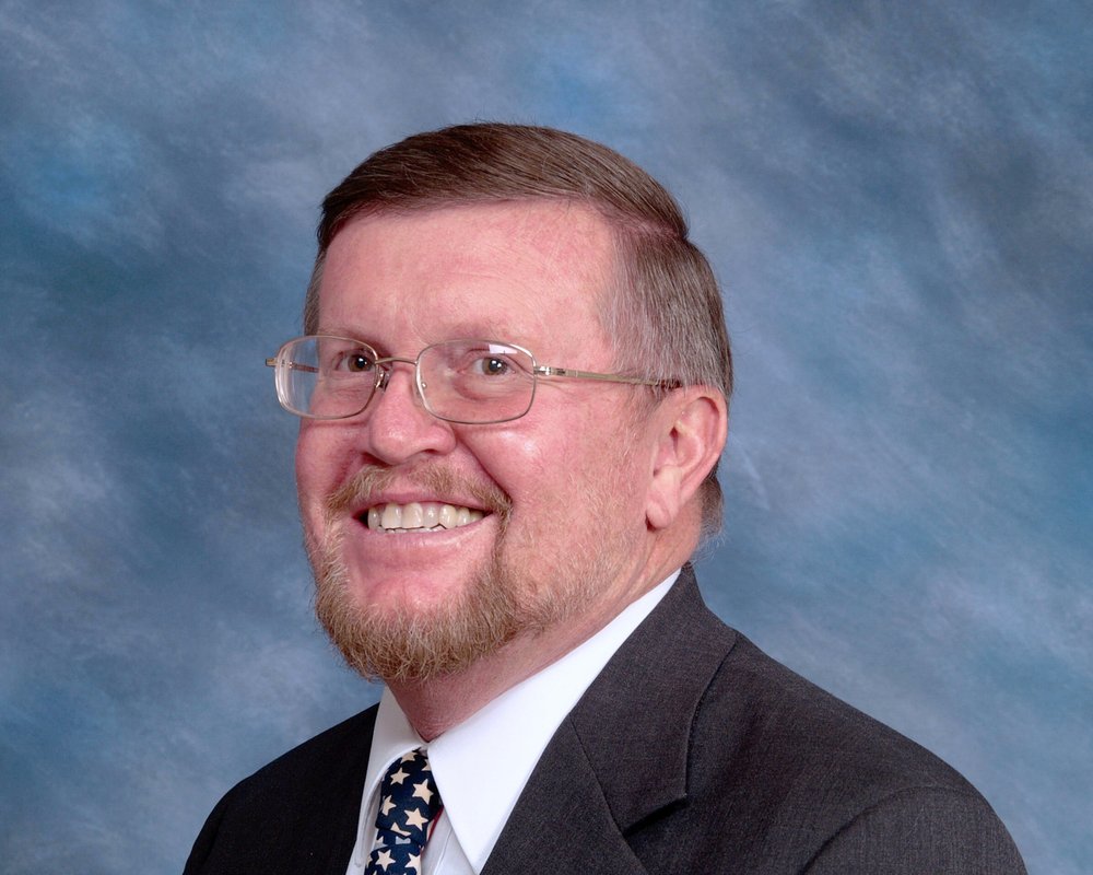 REALTOR AT BOB BASS REALTY & ASSOCIATES Updated June 2024 2535 Hualapai Mtn Rd, Kingman