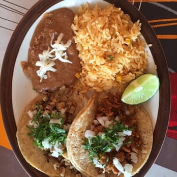 Yoli's Tacos - lunch special, pollo and al pastor tacos! - Mexican Near Me - Chicago, Illinois Yoli's Tacos - lunch special, pollo and al pastor tacos! - Mexican Near Me - Chicago, Illinois