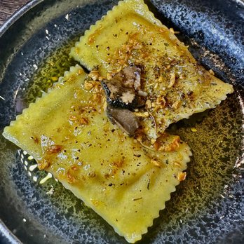Turci Pasta - Black truffle ravioli - Italian Near Me - Orlando, Florida Turci Pasta - Black truffle ravioli - Italian Near Me - Orlando, Florida