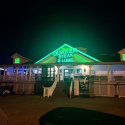 Quaker Steak & Lube