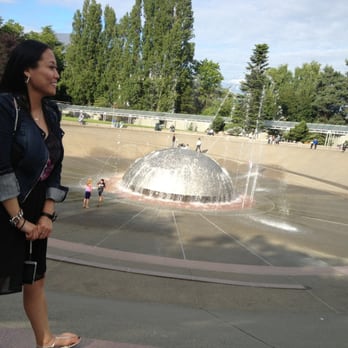 International Fountain - Landmarks & Historical Buildings Near Me - Seattle, Washington
