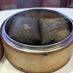 Sticky rice in lotus leaf.