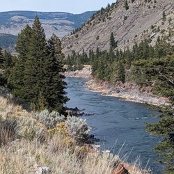 Little Trail Creek Cabins - Yellowstone River about 8 miles from Little Trail Creek Cabins