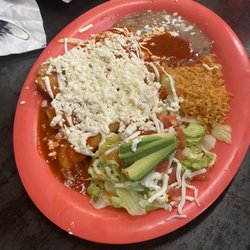 La Morenita Restaurant - Cheese enchiladas, beans and rice