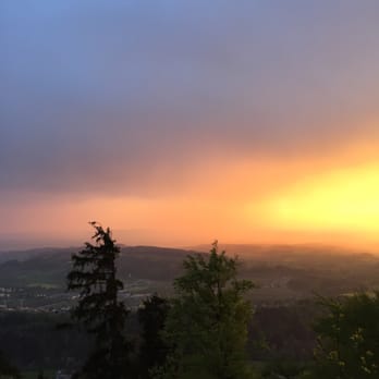 UTO KULM - Swiss Food Near Me - Stallikon, ZH