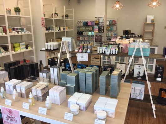 Hallyu Cosmetics by null