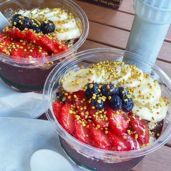 Tropical Tribe - Tropical Bowl with the Tropical Topping! Yum! - Juice Bars & Smoothies Near Me - Honolulu, Hawaii Tropical Tribe - Tropical Bowl with the Tropical Topping! Yum! - Juice Bars & Smoothies Near Me - Honolulu, Hawaii