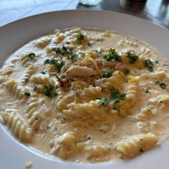 The District Bistro - Crab Mac-N-Cheese. A little too runny for me but I didn't hate it. - Beer, Wine & Spirits Near Me - Sandpoint, Idaho The District Bistro - Crab Mac-N-Cheese. A little too runny for me but I didn't hate it. - Beer, Wine & Spirits Near Me - Sandpoint, Idaho