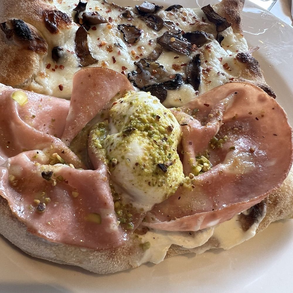 O' Sole Mio - Pizza Near Me - North Miami, Florida O' Sole Mio - Pizza Near Me - North Miami, Florida