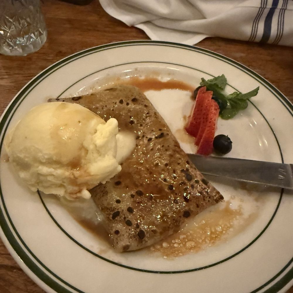 Fiorito - Dulce de leche crepe - Argentine Near Me - Miami, Florida