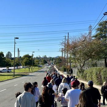 Float Fest - Line from the West Entrance at 2pm on Jan 1. It moved quickly - this was a only 15 min wait. - Festivals Near Me - Pasadena, California Float Fest - Line from the West Entrance at 2pm on Jan 1. It moved quickly - this was a only 15 min wait. - Festivals Near Me - Pasadena, California