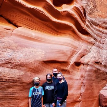 Taadidiin Tours - The heart - Walking Tours Near Me - Page, Arizona Taadidiin Tours - The heart - Walking Tours Near Me - Page, Arizona