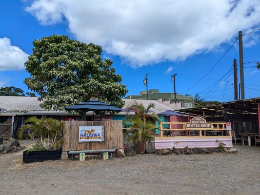 Café Haleiwa by null