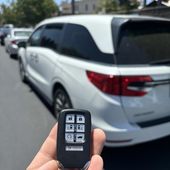 Key Masters - 2022 Honda Odyssey Smart Key Programmed - Keys & Locksmiths Near Me Key Masters - 2022 Honda Odyssey Smart Key Programmed - Keys & Locksmiths Near Me