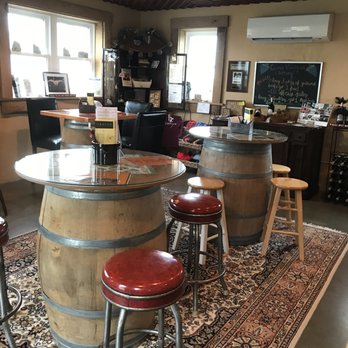 Crow Farm & Vineyard - Tasting Room - Wineries Near Me - Kennedyville, Maryland Crow Farm & Vineyard - Tasting Room - Wineries Near Me - Kennedyville, Maryland