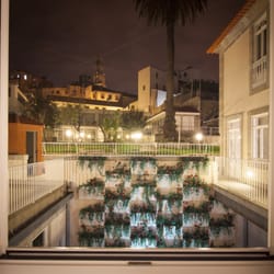 Flores Village Hotel & Spa