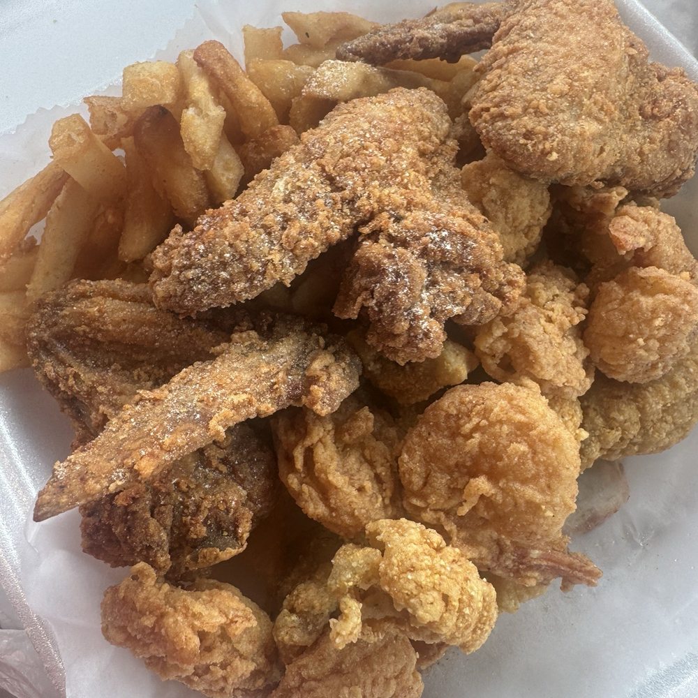 Sharks Fish And Chicken - Chicken Wings Near Me - Gary, Indiana Sharks Fish And Chicken - Chicken Wings Near Me - Gary, Indiana