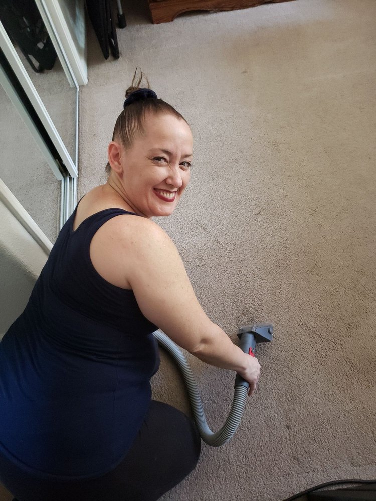 MELISSA BAILEYS HOUSEKEEPING Updated September 2024 4140 W Dorothea