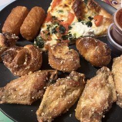 Veneto's Pizza & Pasta - Chicken wings, garlic knots, mozzarella sticks and pizza!