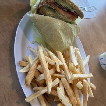 Tasty Choice 2 - BLT had fresh vegetables - Breakfast & Brunch Near Me - South El Monte, California