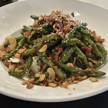 Pier 500 - Szechuan Green Beans - American Near Me - Hudson, Wisconsin Pier 500 - Szechuan Green Beans - American Near Me - Hudson, Wisconsin