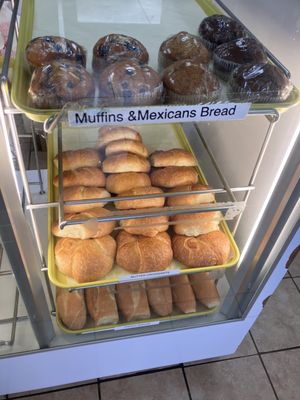 Daily Donuts & Sandwich Bagels by null