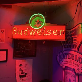 Carousel Lounge - Lounges Near Me - Austin, Texas