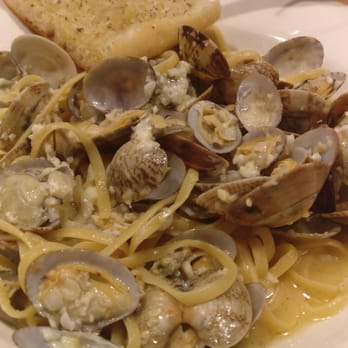 Fiorella's Cucina - Baby clams - Italian Near Me - Newton, Massachusetts