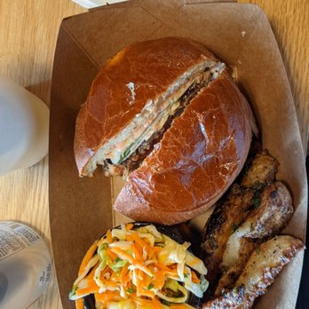 Burr Trail Grill - Lamb burger - New American Near Me - Boulder, Utah Burr Trail Grill - Lamb burger - New American Near Me - Boulder, Utah