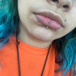 Angry Elephant Tattoo Piercing and Smoke Shop - Piercing