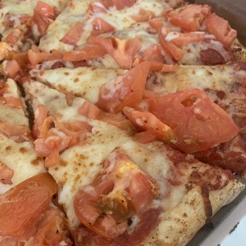 Fratelli's Pizzeria - Sliced tomato - Pizza Near Me - Victorville, California