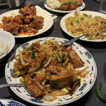 Yea's Wok - General Tsao's Chicken* , Mongolian Tofu - Chinese Near Me - Newcastle, Washington