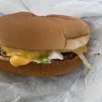 Tops Bar-B-Q - Cheeseburger - Barbeque Near Me - Memphis, Tennessee Tops Bar-B-Q - Cheeseburger - Barbeque Near Me - Memphis, Tennessee