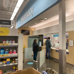 Walgreens - Pharmacy counter