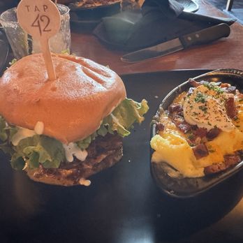 Tap 42 - The Drunken Goat and Fully Loaded Mashed Potatoes - Beer Bar Near Me - Aventura, Florida