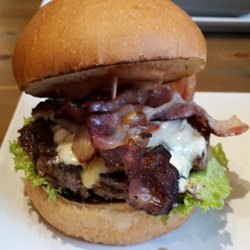Burger House - Blue Cheese Bacon Burger