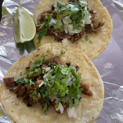 La Jalisco Taco Shop - Tacos