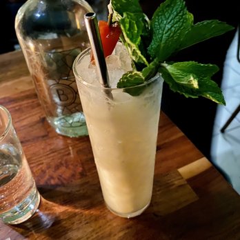 Blossom Bar - Bocadillo sour - Cocktail Bars Near Me - Brookline, Massachusetts