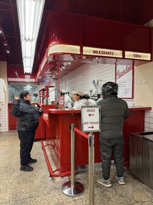 Skinny Louie by null