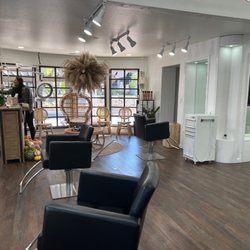 Vidi Amavi Salon