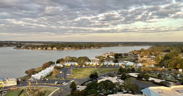 Margaritaville Lake Resort Lake Conroe | Houston by null