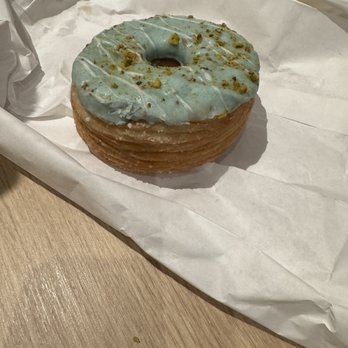 The Showroom Bakehouse - Pistachio Cronut is divine! - Bakeries Near Me - Brooklyn, New York The Showroom Bakehouse - Pistachio Cronut is divine! - Bakeries Near Me - Brooklyn, New York