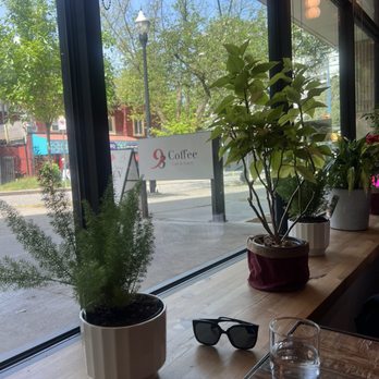 93 Coffee - Indoor Set Up - Cafes Near Me - Vancouver, British Columbia