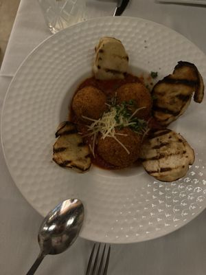 631 Franks on Front by null